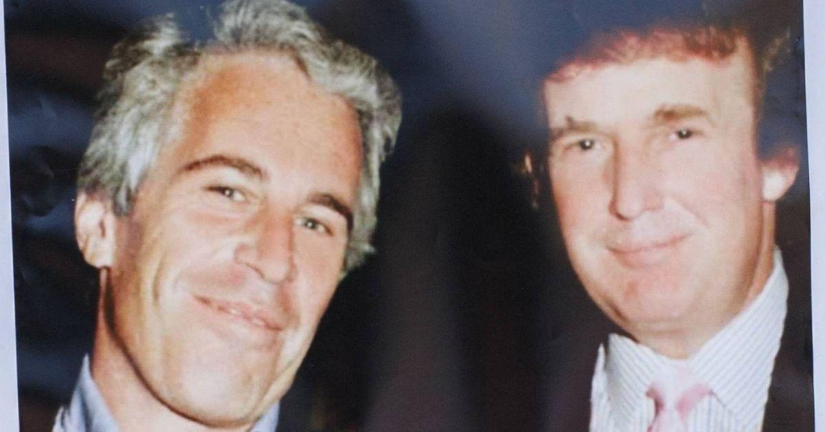 image of Jeffrey Epstein and Donald Trump crossed paths with each other back in the day.